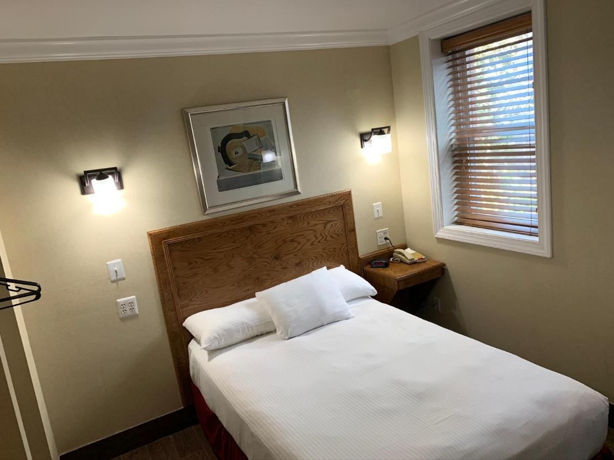 District Hotel Washington Extérieur photo
